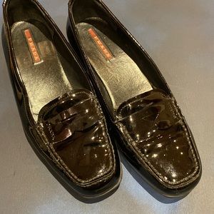 Prada leather shoes (Loafers)